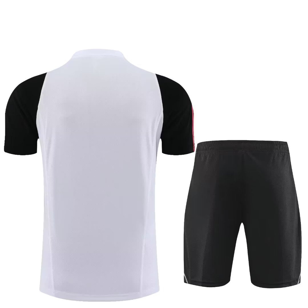 KIT TRAINING JUVENTUS BLANC 2023/2024