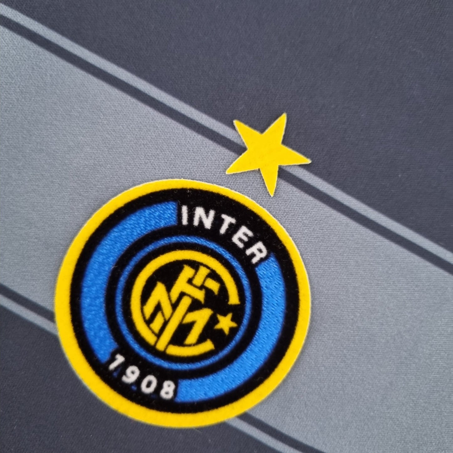 Maillot de football rétro Internazionale Milan 2004/2005