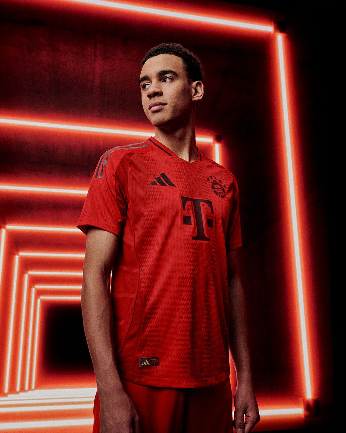 MAILLOT BAYERN MUNICH DOMICILE 2024/2025